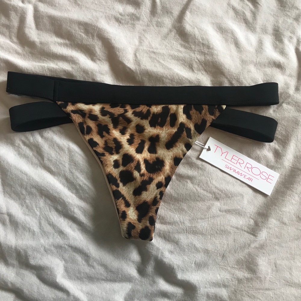 TYLER ROSE bikini bottoms